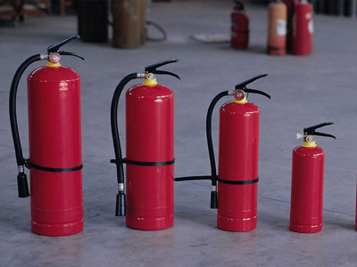 哪些场所必须设置室内消火栓系统？